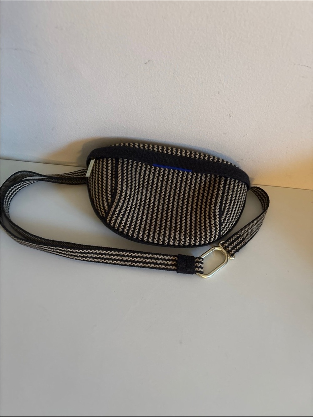 Rothy’s Black and Beige Woven Crossbody Belt Bag - Women's Stylish Everyday Bag - Picture 8 of 10